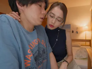 Em thư ký tsubomi đi làm quên mặc áo ngực và cái kết