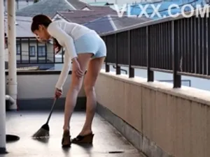 ông xã say sỉn để người vợ "đi ngoài" với cấp dưới