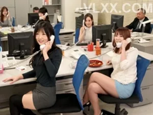 Cặp đôi siêu nứng lồn nơi nào vắng lại lôi ra địt
