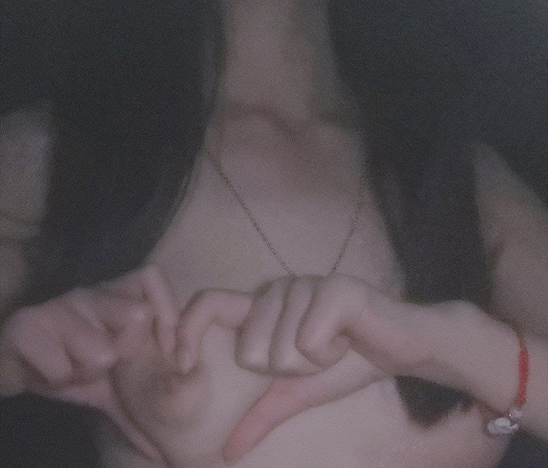 Cô gái xinh đẹp cưỡi ngựa Nguồn: @swaglive