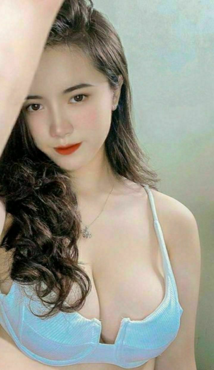 Bố cưới bà xã mới quá trẻ, cậu con trai chỉ coi là chị và muốn phang chịii